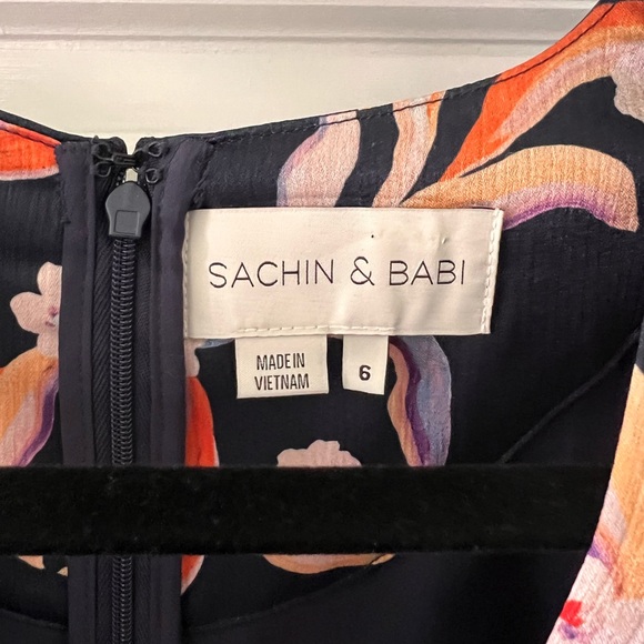 NWOT Sachin & Babi Casey floral-print Dress Size 6 - Picture 5 of 8
